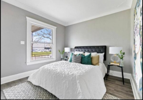 Beautiful 4 Bedroom Near Factories - Equipped for Family Stays